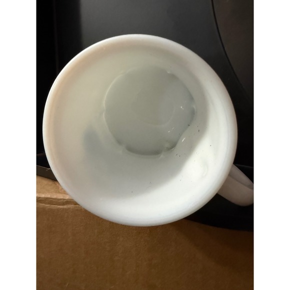 Surrey Milk Glass Coffee Mug 1927 Mercedes Blue Graphic Made in USA - Picture 3 of 6